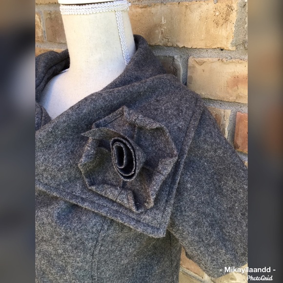 Wool jacket - Picture 2 of 2